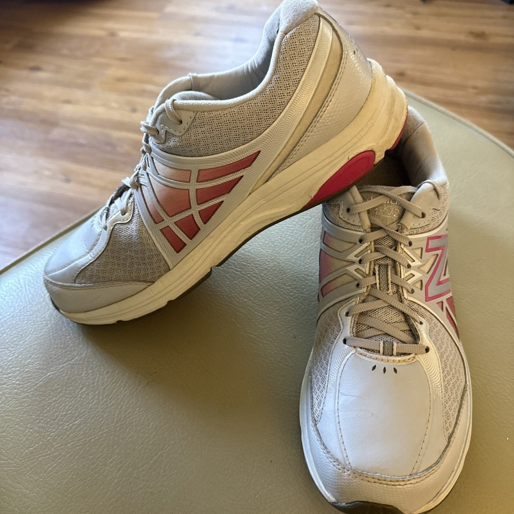 New Balance Women's 847v2 Walking Size 11 Athletic Shoes Grey/Pink |WW847GR2|